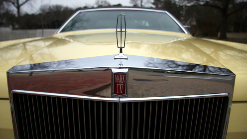 Illustration for article titled 1972 Lincoln Mark IV: The Jalopnik Classic Review
